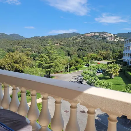 Golfer's Paradise Apartment